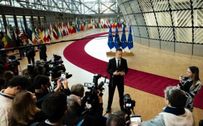 Minister zahraničných vecí Szijjártó obviňuje Berlín z „nestydatých vyhrážok“